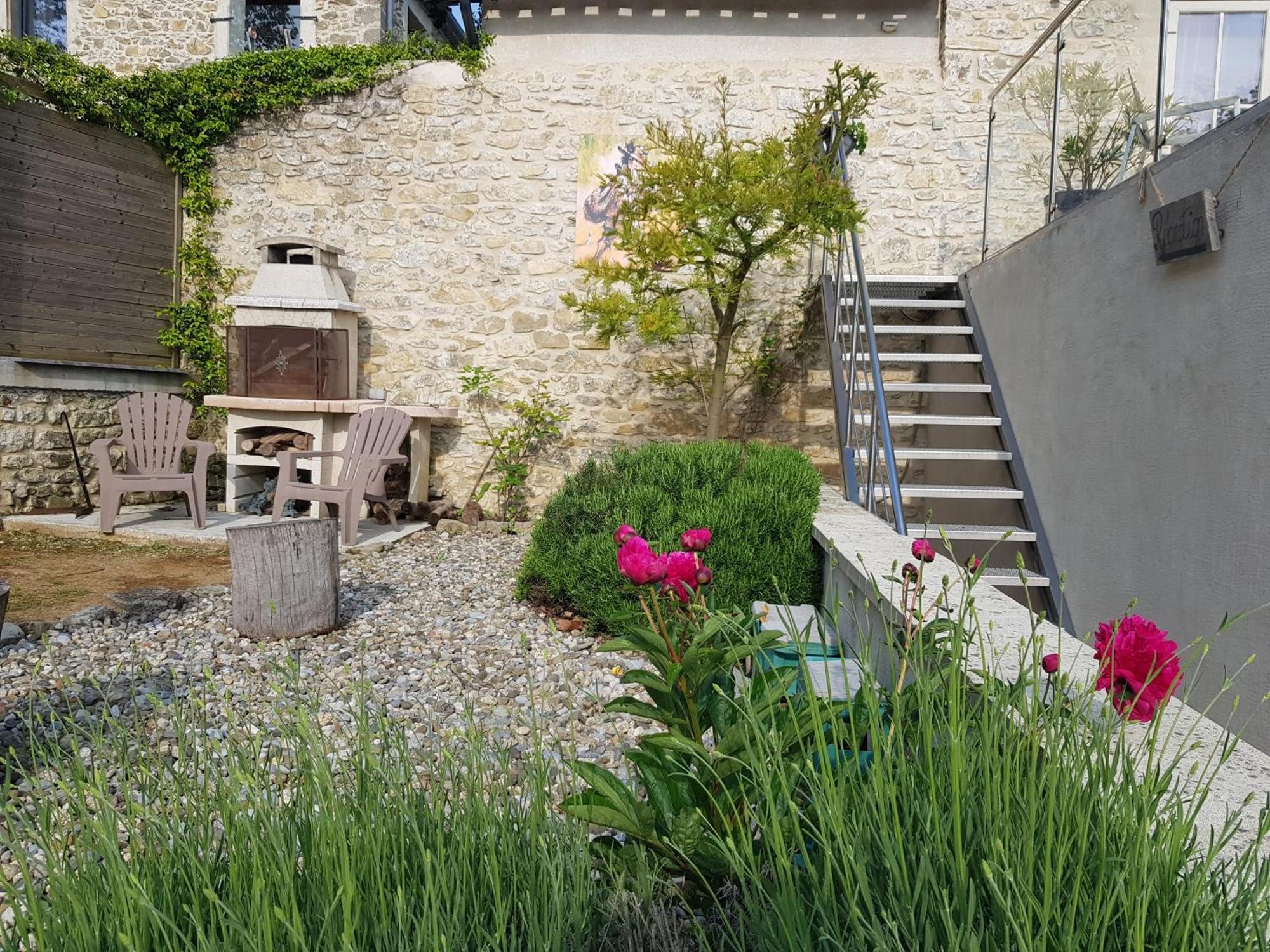 Le Clos Des Troubadours Pennautier Exterior photo