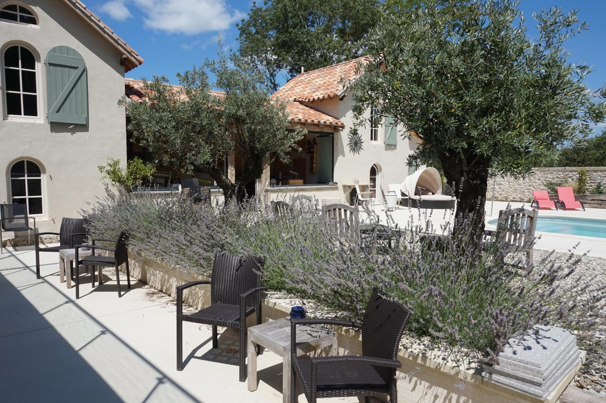 Le Clos Des Troubadours Pennautier Exterior photo