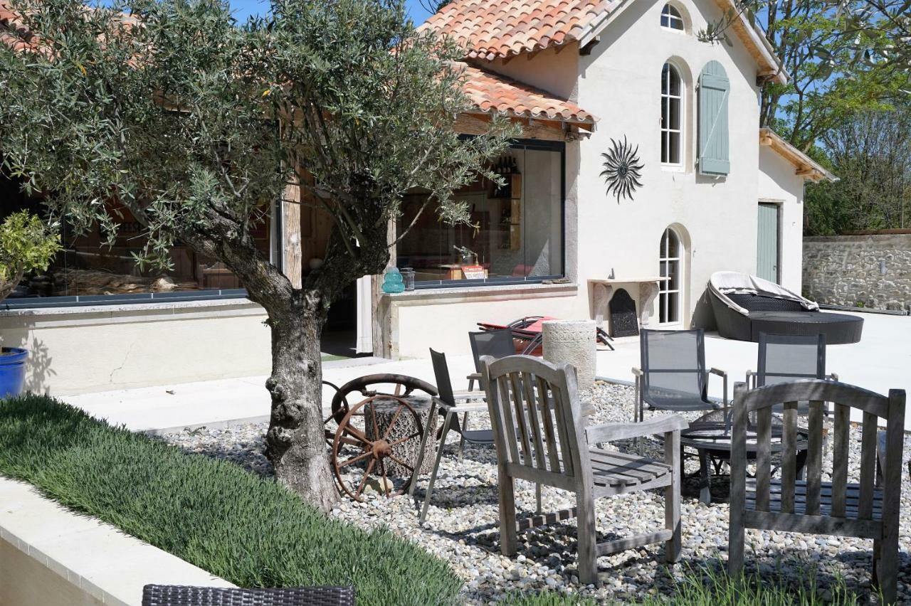 Le Clos Des Troubadours Pennautier Exterior photo